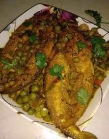 Green peas with fish curry recipe