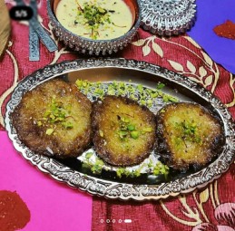 Mawa Malpua with Rabri Recipe