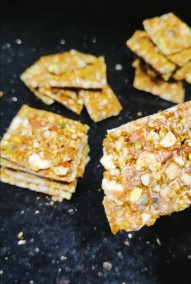 Dry fruit crackers recipe