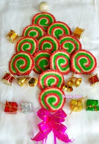 Christmas swirl Cookies (eggless) Recipe