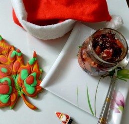 Brownie Jar with Strawberry Ice-cream and Cranberry Compote Recipe