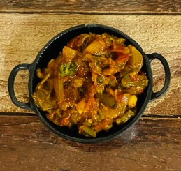 Spring Onion Tomato Sabji Recipe