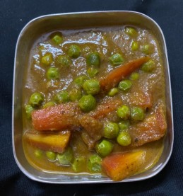 Matar Gajar Ki Sabji Recipe